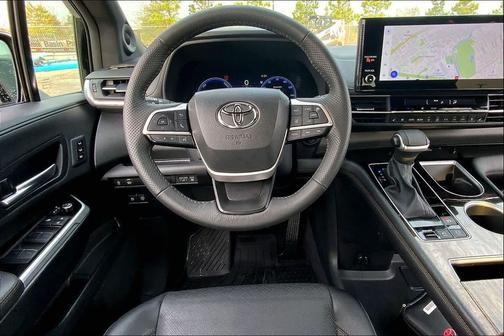 2025 Toyota Sienna Limited