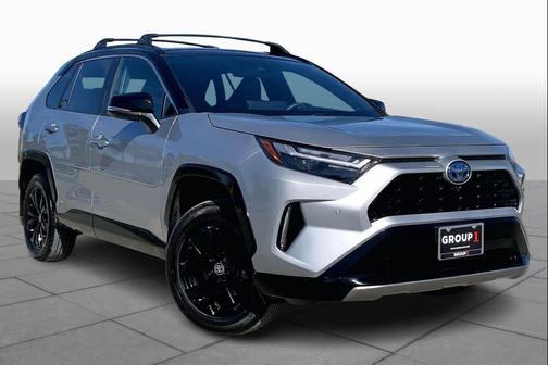 2024 Toyota RAV4 Hybrid SE