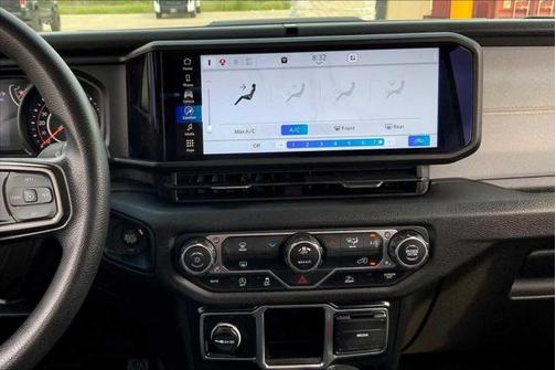 2024 Jeep Gladiator Sport