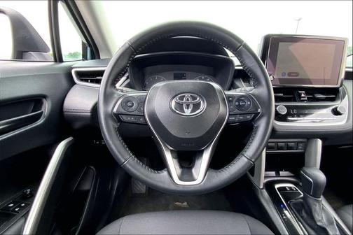 Celestite 2025 Toyota Corolla Cross LE