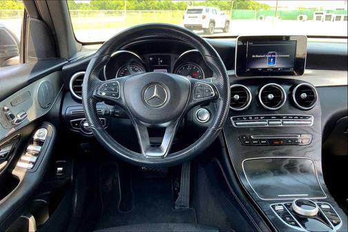 2019 Mercedes-Benz GLC 300 Base