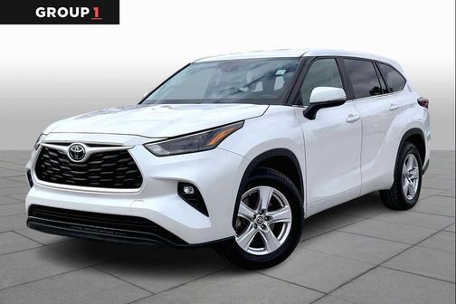 2024 Toyota Highlander LE