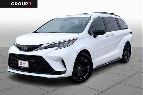 2024 Toyota Sienna XSE 7 Passenger