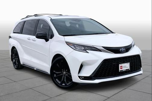 2024 Toyota Sienna XSE 7 Passenger