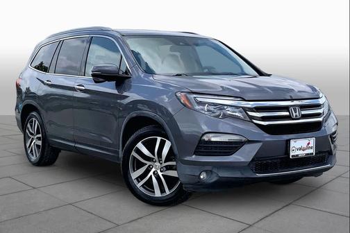 Modern Steel Metallic 2016 Honda Pilot Touring