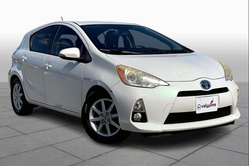 2013 Toyota Prius c Four