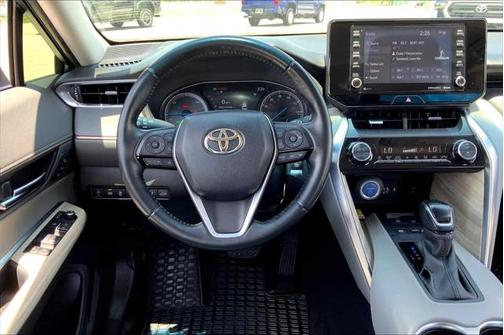2021 Toyota Venza XLE