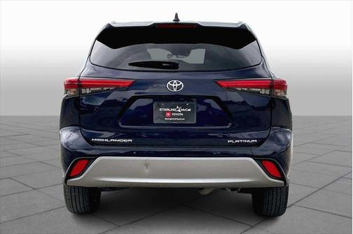 2021 Toyota Highlander Platinum