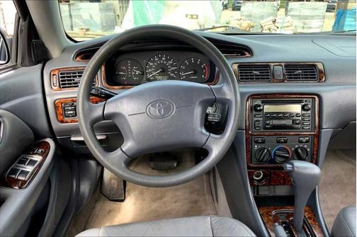 2000 Toyota Camry LE