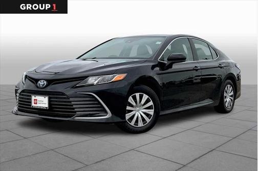 2024 Toyota Camry Hybrid LE