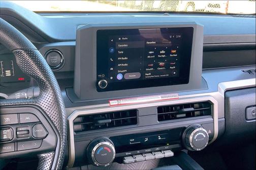 2025 Toyota Tacoma SR5