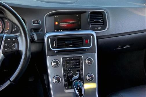 2017 Volvo S60 Inscription T5