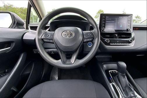 Classic Silver Metallic 2021 Toyota Corolla Hybrid SE