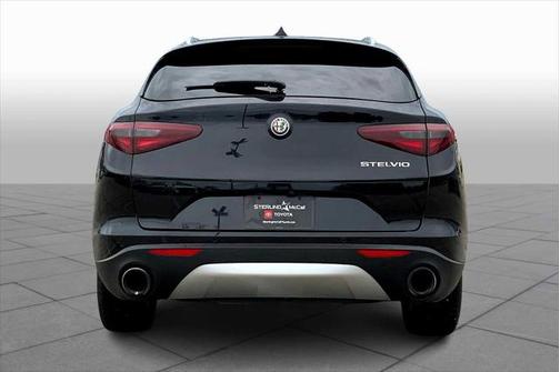 2019 Alfa Romeo Stelvio Base