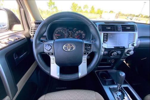 2023 Toyota 4Runner SR5