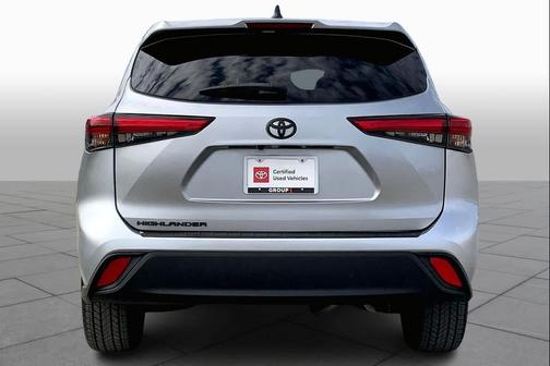 2022 Toyota Highlander L