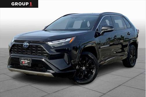 2022 Toyota RAV4 Hybrid SE