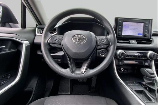 ICE CAP 2021 Toyota RAV4 XLE Premium