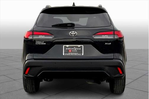 2024 Toyota Corolla Cross XLE