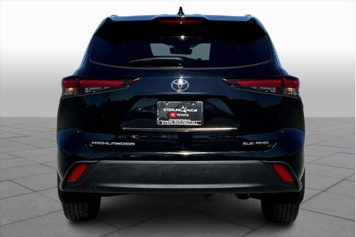 2024 Toyota Highlander XLE