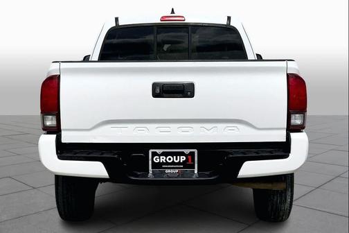 2019 Toyota Tacoma SR