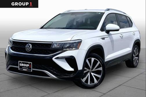 Pure White 2022 Volkswagen Taos 1.5T SE