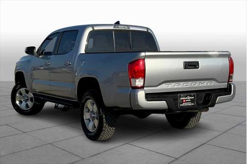 2016 Toyota Tacoma SR