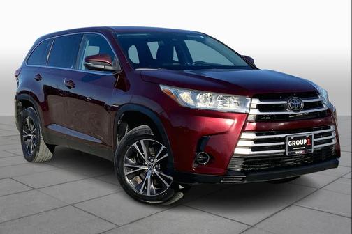 2019 Toyota Highlander LE I4
