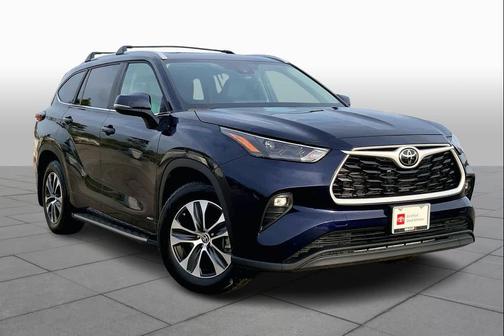2025 Toyota Highlander Hybrid XLE
