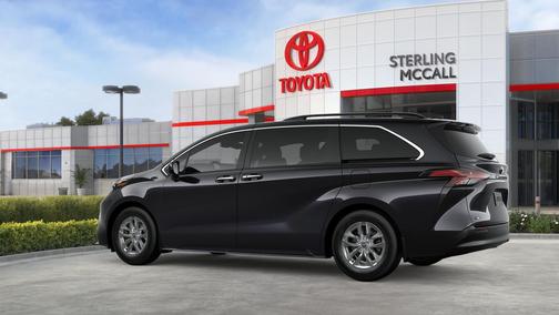2025 Toyota Sienna XLE
