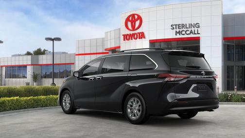 2025 Toyota Sienna XLE