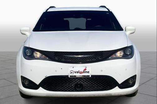 2020 Chrysler Pacifica Touring-L Plus