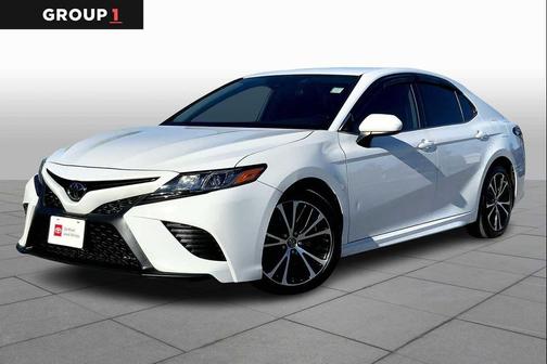 2019 Toyota Camry SE