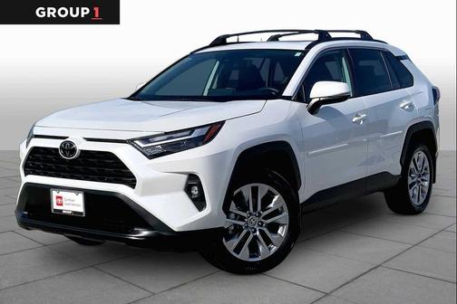 Wind Chill Pearl 2025 Toyota RAV4 XLE Premium