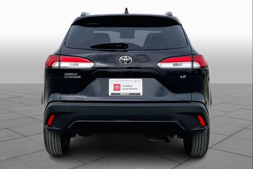 2025 Toyota Corolla Cross LE