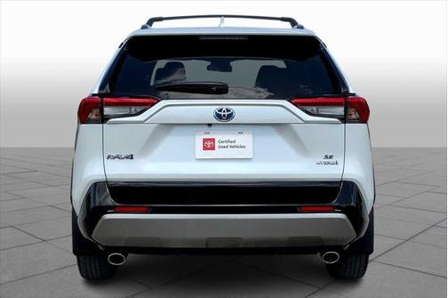 2024 Toyota RAV4 Hybrid SE