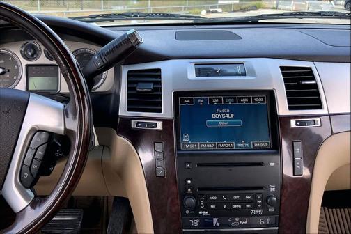 2009 Cadillac Escalade ESV Standard