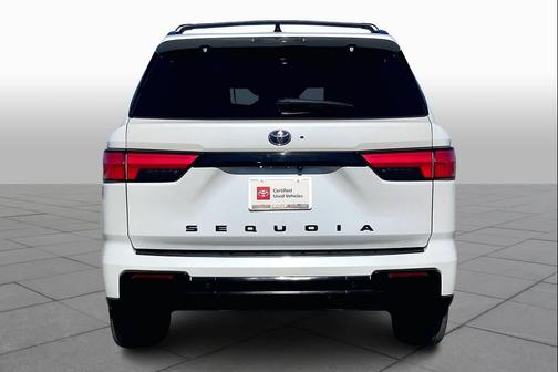 2023 Toyota Sequoia Platinum