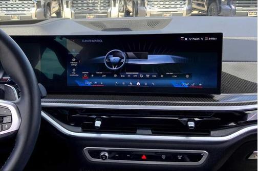 2024 BMW X5 M60i