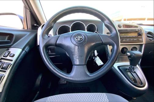 2007 Toyota Matrix Base