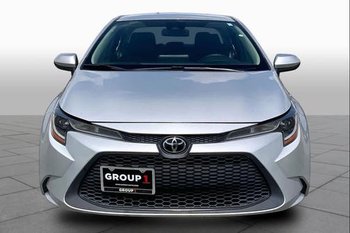Classic Silver Metallic 2022 Toyota Corolla LE