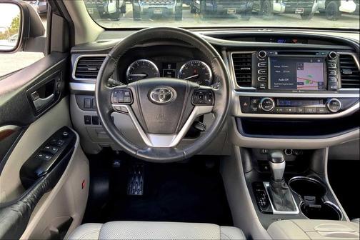 2014 Toyota Highlander Limited