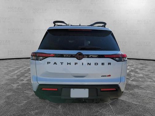 Everest White Pearl Tricoat 2026 Nissan Pathfinder Rock Creek