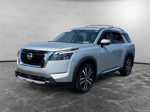 Brilliant Silver Metallic 2025 Nissan Pathfinder Platinum 4WD