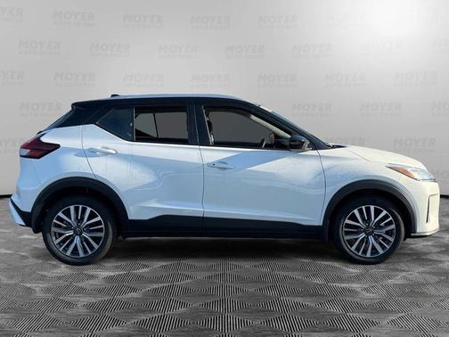 2023 Nissan Kicks SV