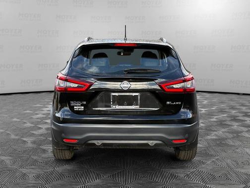 2021 Nissan Rogue Sport SL