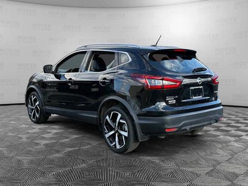 2021 Nissan Rogue Sport SL