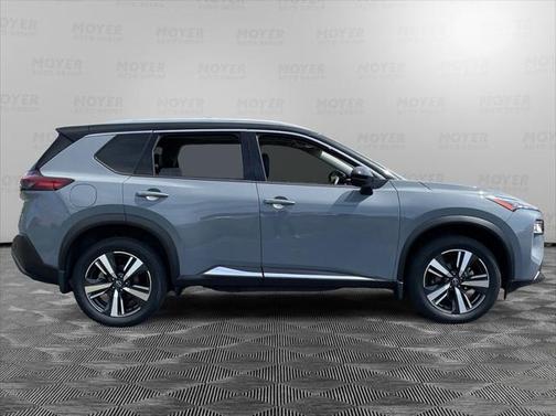 2022 Nissan Rogue SL