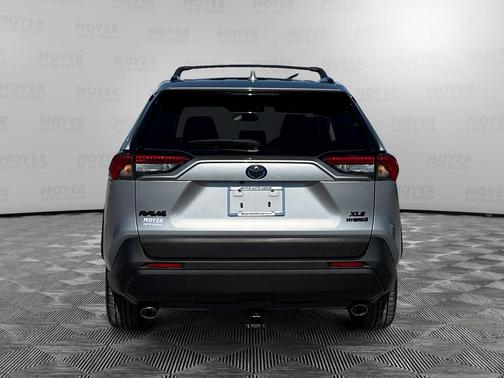Silver Sky Metallic 2022 Toyota RAV4 Hybrid XLE Premium