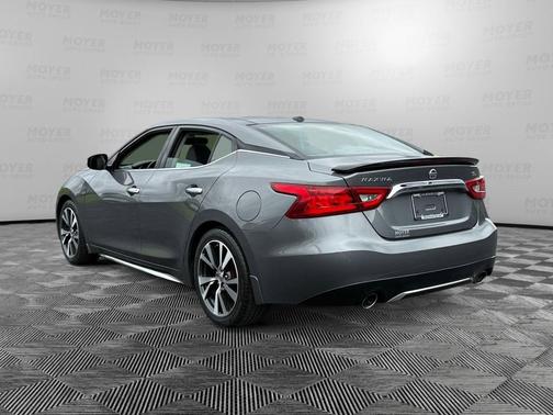 Gun Metallic 2017 Nissan Maxima 3.5 SL
